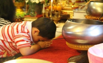 Nguyện cho người khác được hạnh phúc 